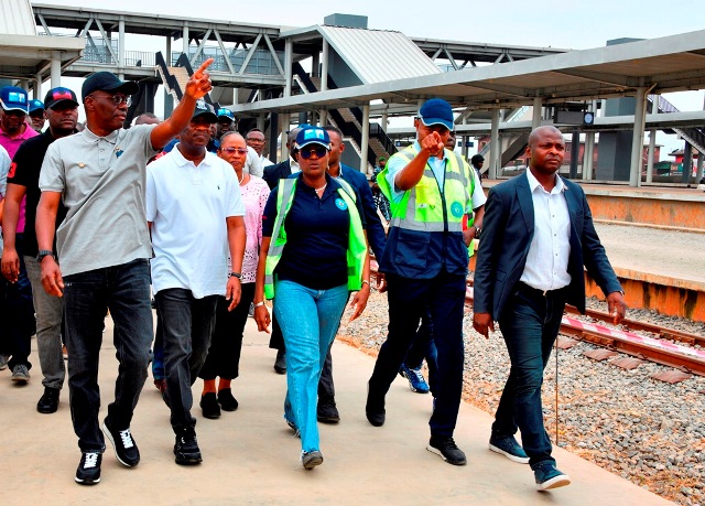 Sanwo-Olu and others inspecting the project
