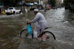 flash-flood-pakistan