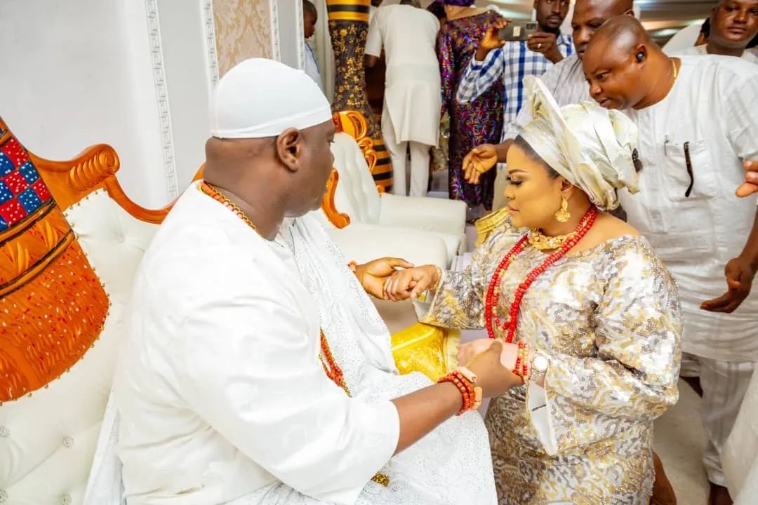 Oba Ogunwusi and his new wife