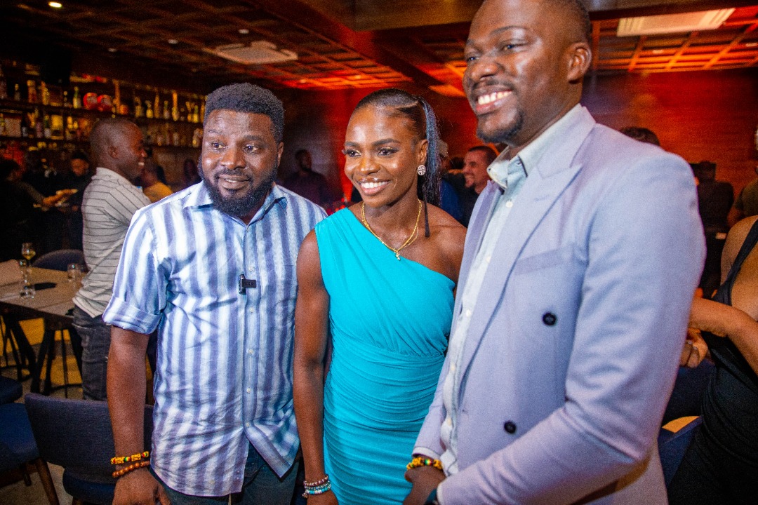 Tobi Amusan and guests at her Homecoming dinner at KOI Restaurant, VI, Lagos. Photo by Ayodele Efunla