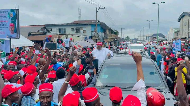 Kwankwaso hits Warri, rallies support for Commodore Nesiama