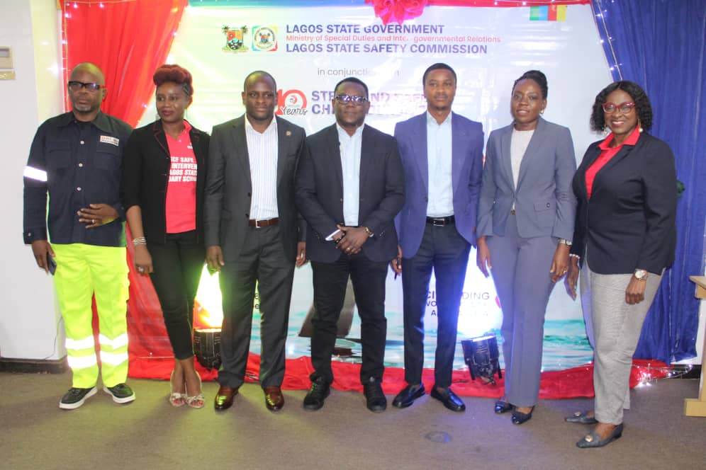 L- R CEO, Occupational and Safety Management Mr. Ehi Iden,MD/CEO Strap and Safe Child Foundation, Mrs. Bolanle Edwards, MD Laswa, Mr. Damilola Emmanuel, DG Safety Commission, Mr. Lanre Mojola, Technical Adviser Safety Commission, Mr. Lanre Mojola, rep. of PS Ministry of Special Duties and Intergovernmental Relations, Dr. (Mrs) Bukola Ayinla, MD/ CEO Simply Exponential Consult Limited, Mrs. Fayo Williams at the Prevention of Drowning sensitization in Lagos.