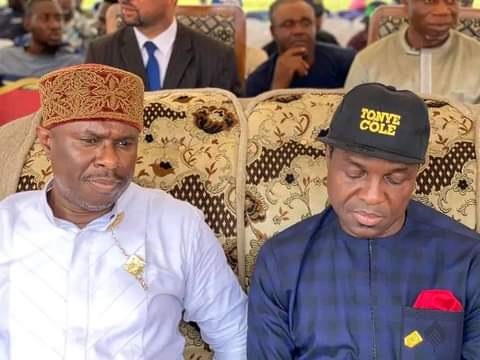 Dr Dakuku Peterside (left) and Tonye Cole at the event where PDP members from in Opobo, the headquarters of Opobo/ Nkoro LGA of Rivers join APC 