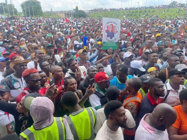Huge crowd in Abuja for Obi
