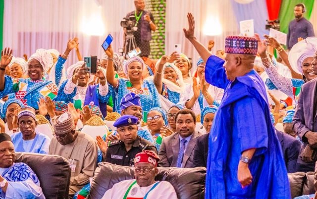 Shettima waving the women