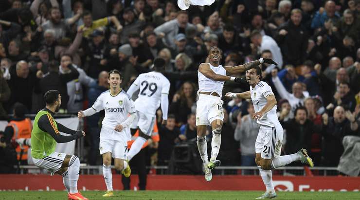 Leeds beat Liverpool at Anfield