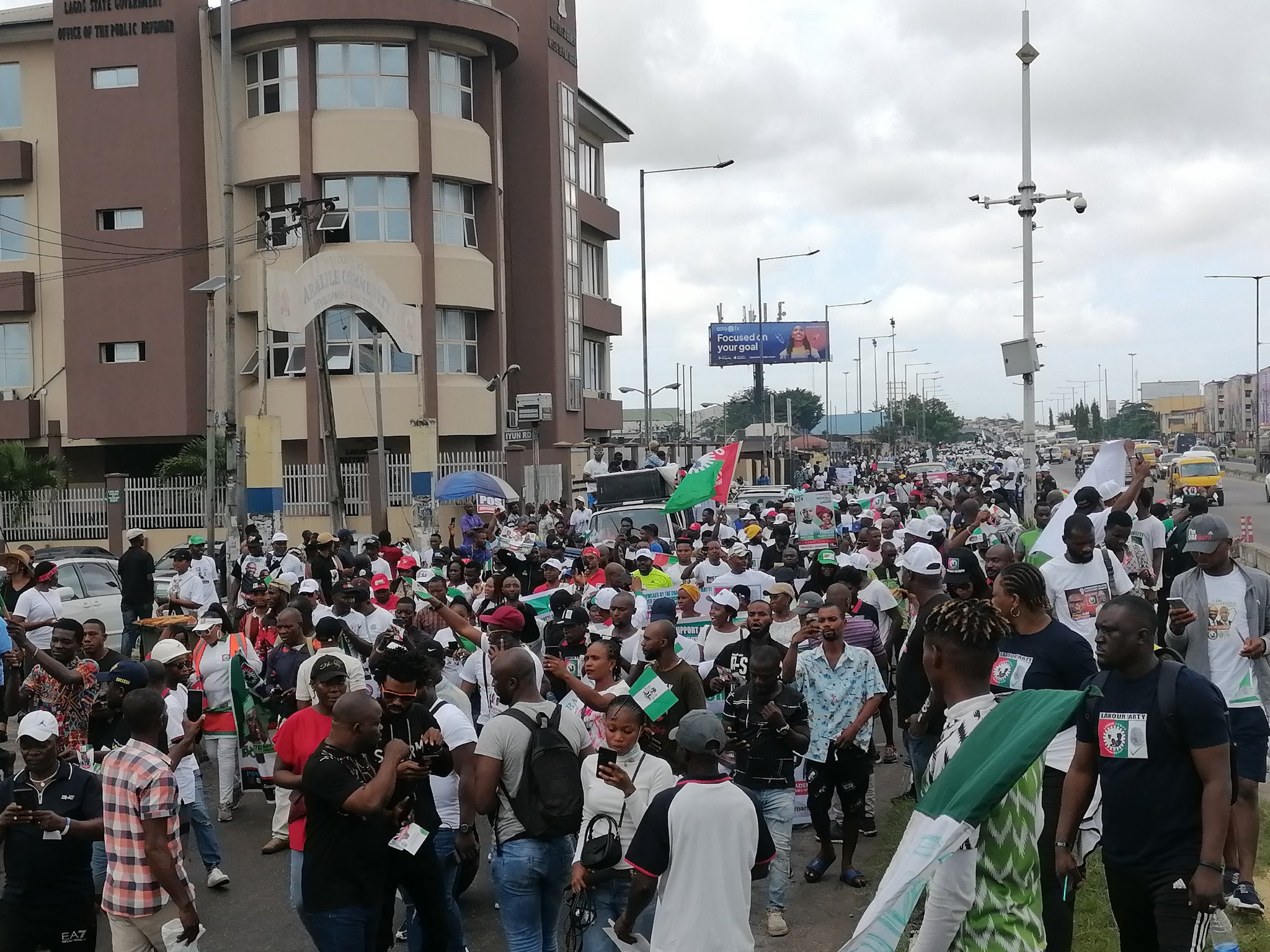 The LP's presidential candidate's supporters in Surulere