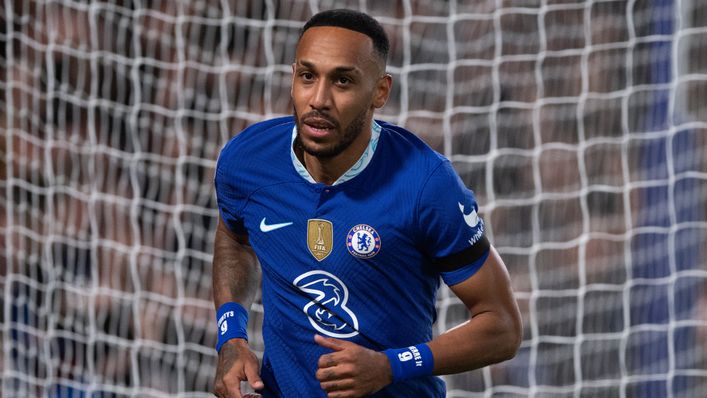 PSG plot shock Pierre-Emerick Aubameyang swoop