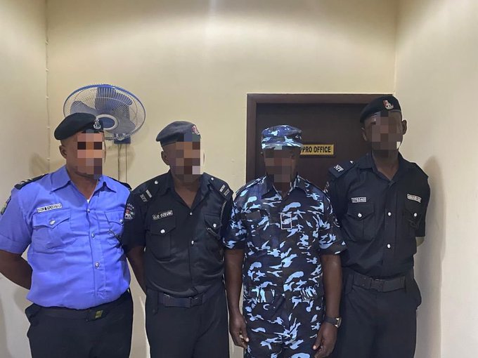 The six police officers of Lagos Police Command on interrogation for extorting of N100,000 from a young Nigerian simply identified as Oluwagbadura