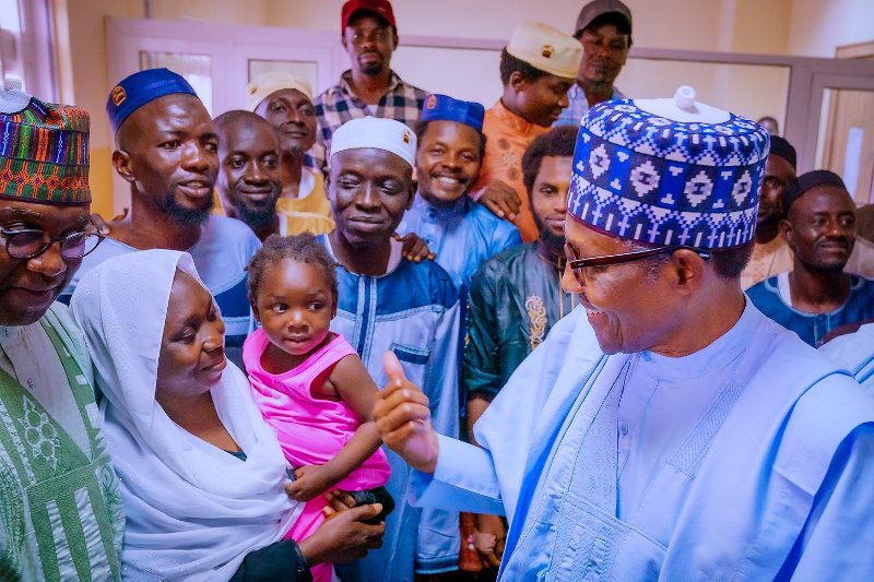 Buhari with some of the victims of Abuja-Kaduna train passengers