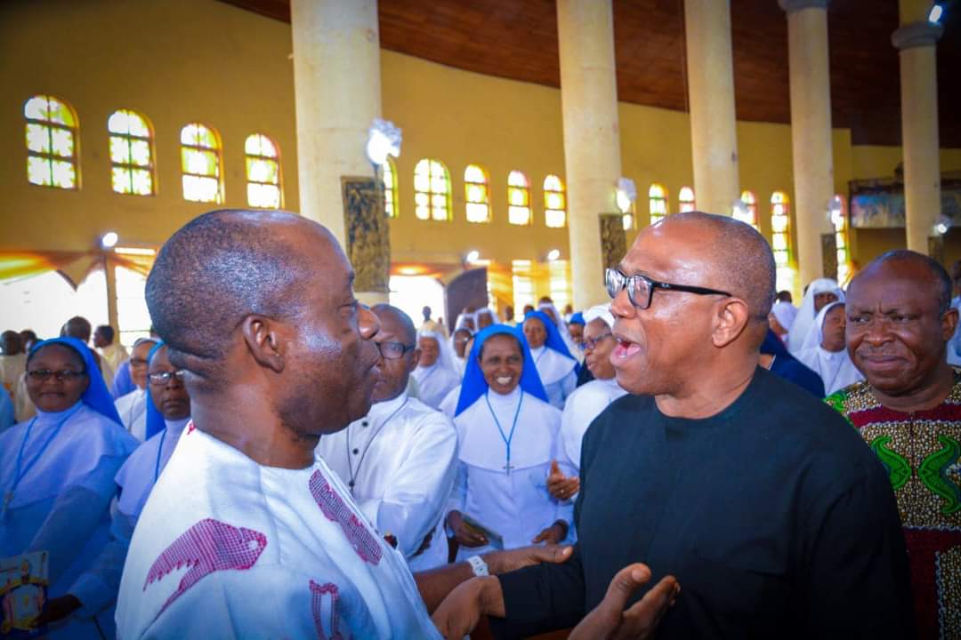 The two leaders exchange pleasantries after meeting in Awka, Anambra State