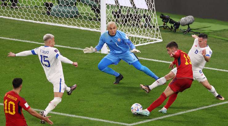 Torres hits brace against Costa Rica