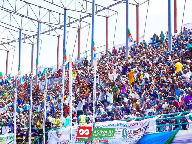 Huge crowd at Teslim Balogun Stadium
