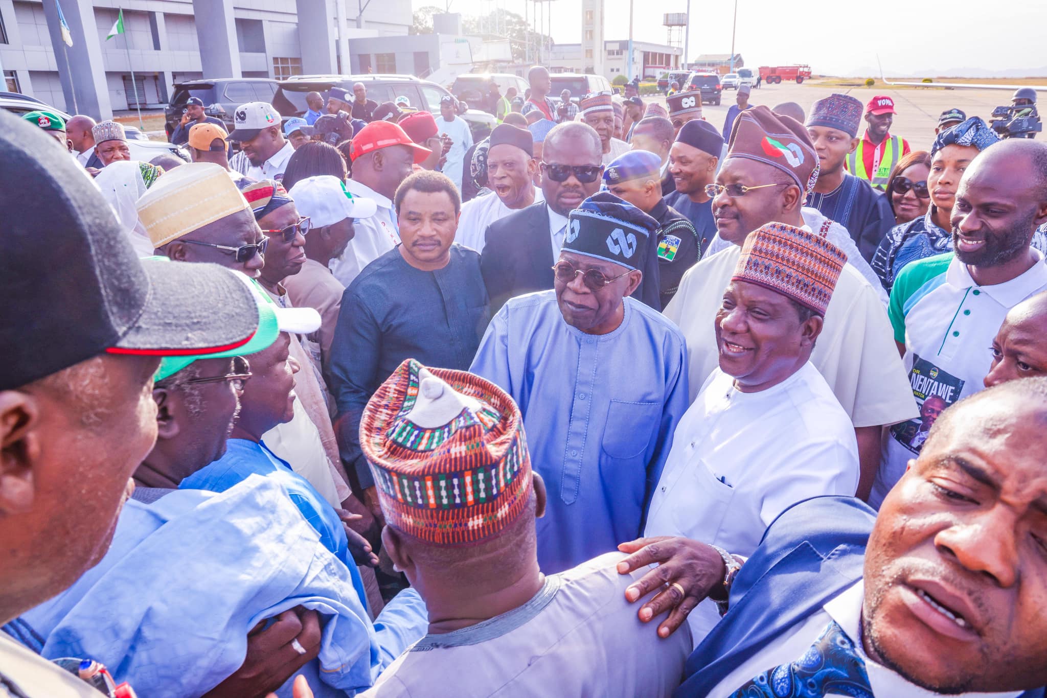 Bola Tinubu, the APC presidential candidate for 2023 election, arrive in Jos, the capital of Plateau State for the kick off of his campaign