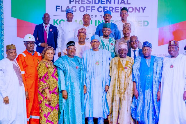 The president with Tinubu, Bala Mohammed and others