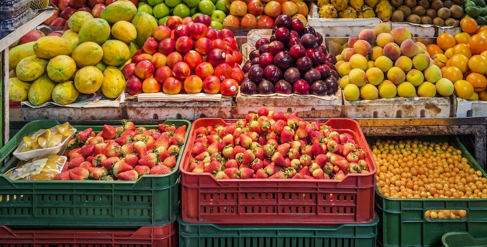 Lagos govt. empowers fruit sellers