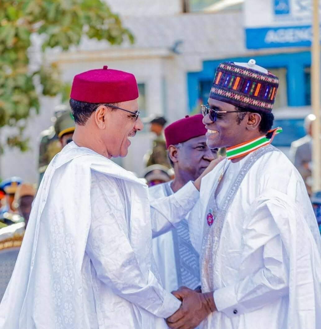 President of Niger Republic, Mohamed Bazoum, decorates Governor Mai Mala Buni of Yobe State with the country’s National Honour Award