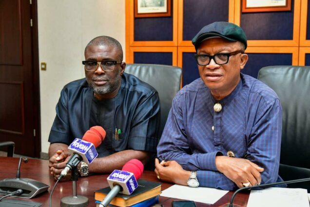 Rivers State Commissioner for Information and Communications, Chris Finebone (right) and his Physical Planning and Urban Development counterpart, Austen Ben Chioma (left), briefing journalists at the Government House, Port Harcourt on Wednesday night.