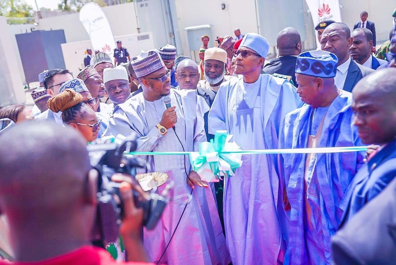 Buhari with Gov Ganduje in Kano on Monday