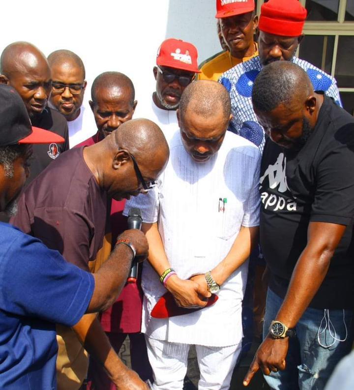 Sen. Anyanwu being prayed for to succeed in his governorship aspiration.