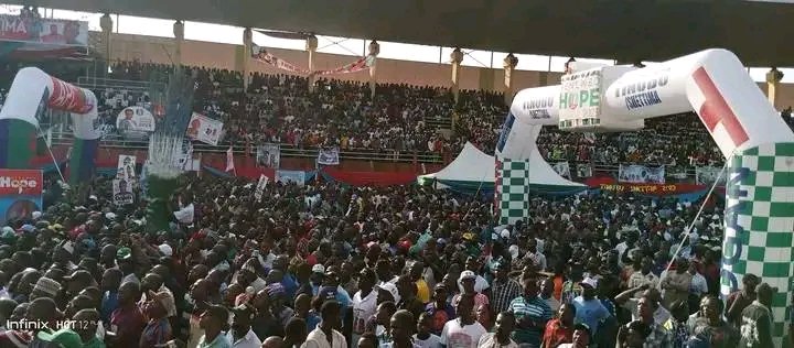 Huge crowd at APC's rally in Bauchi