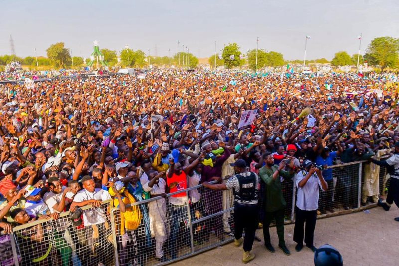 Massive crowd as APC's presidential candidate stormed Jigawa.
