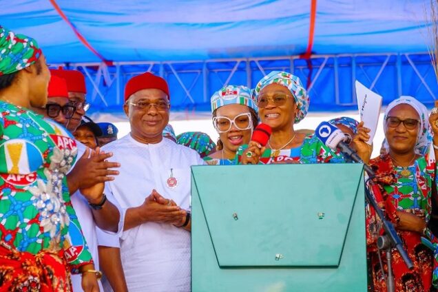 Governor Hope Uzodimma and Senator Remi Tinubu speaking at the South-East women rally for Tinubu/Shettima Presidential Campaign in Owerri, Imo State, on Tuesday.