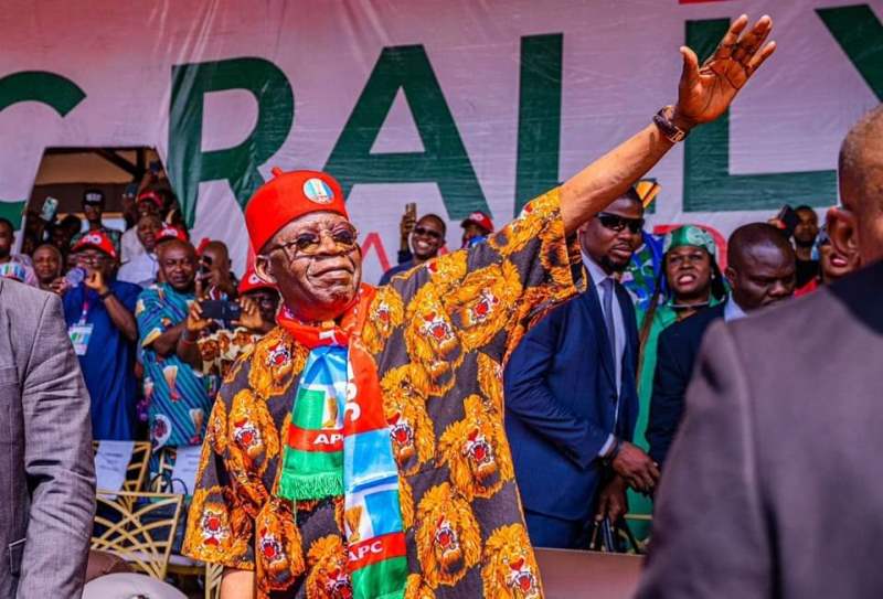 Asiwaju waving to the crowd at his rally in Anambra State.