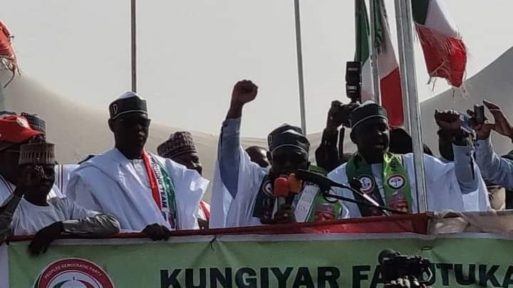 Sokoto APC chieftain, Zayyanu Wamakko and son in-law of Minister for Police Affairs, Muhammad Dingyaɗi defects to PDP.