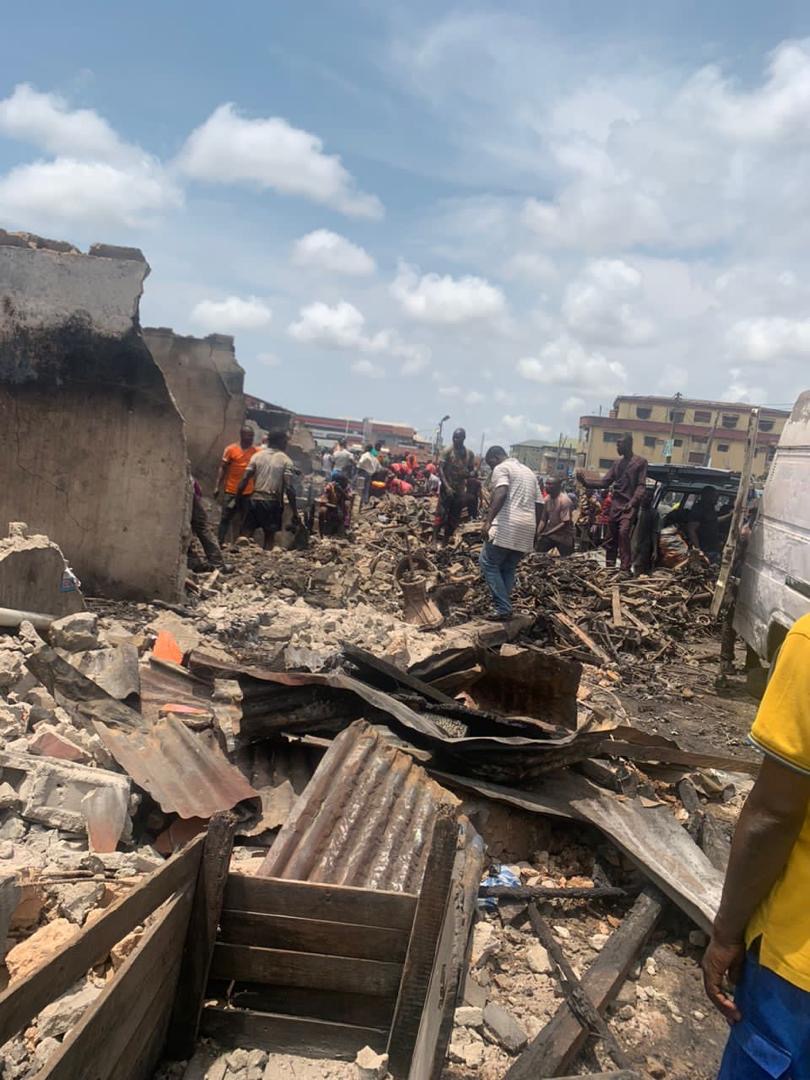 One dead as massive fire razes Lagos Auto Spare Parts Market P.M. News