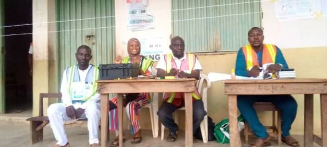INEC officials at  ECWA Polling Unit 004, Olla, in Isin Local Government Area of Kwara State, waiting for registered voters.