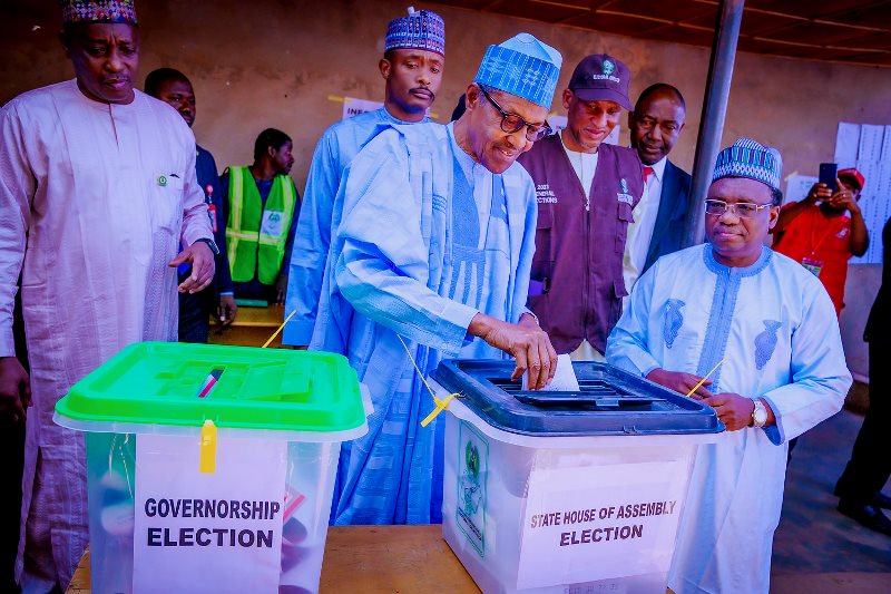 Buhari casting his vote