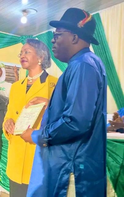 National Commissioner for INEC, Mrs May Agbamuche-Mbu for Rivers and Bayelsa State handing over Certificate of Return to Siminalayi Fubara Governor-Elect of Rivers State