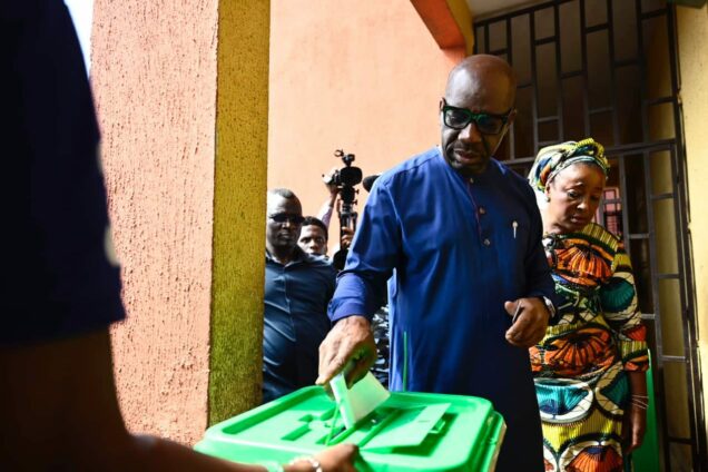 Governor Godwin Obaseki voting in Saturday’s state assembly election in Benin, Edo State