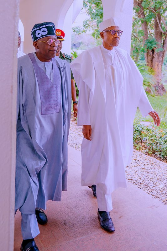 The two leaders going to the mosque