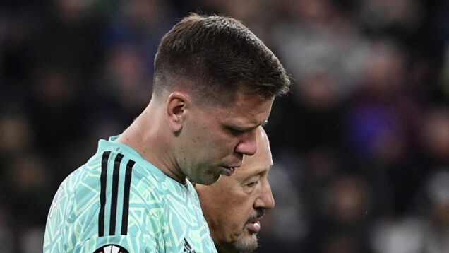 Juventus goalkeeper Szczesny in chest pain