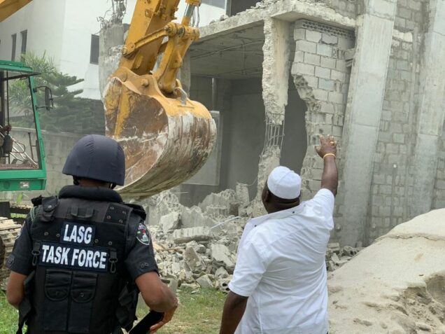 Pix 5 – GM, LASBCA, Arc. Gbolahan Oki and Task Force Chairman, CSP Shola Jejeloye during the demolition.