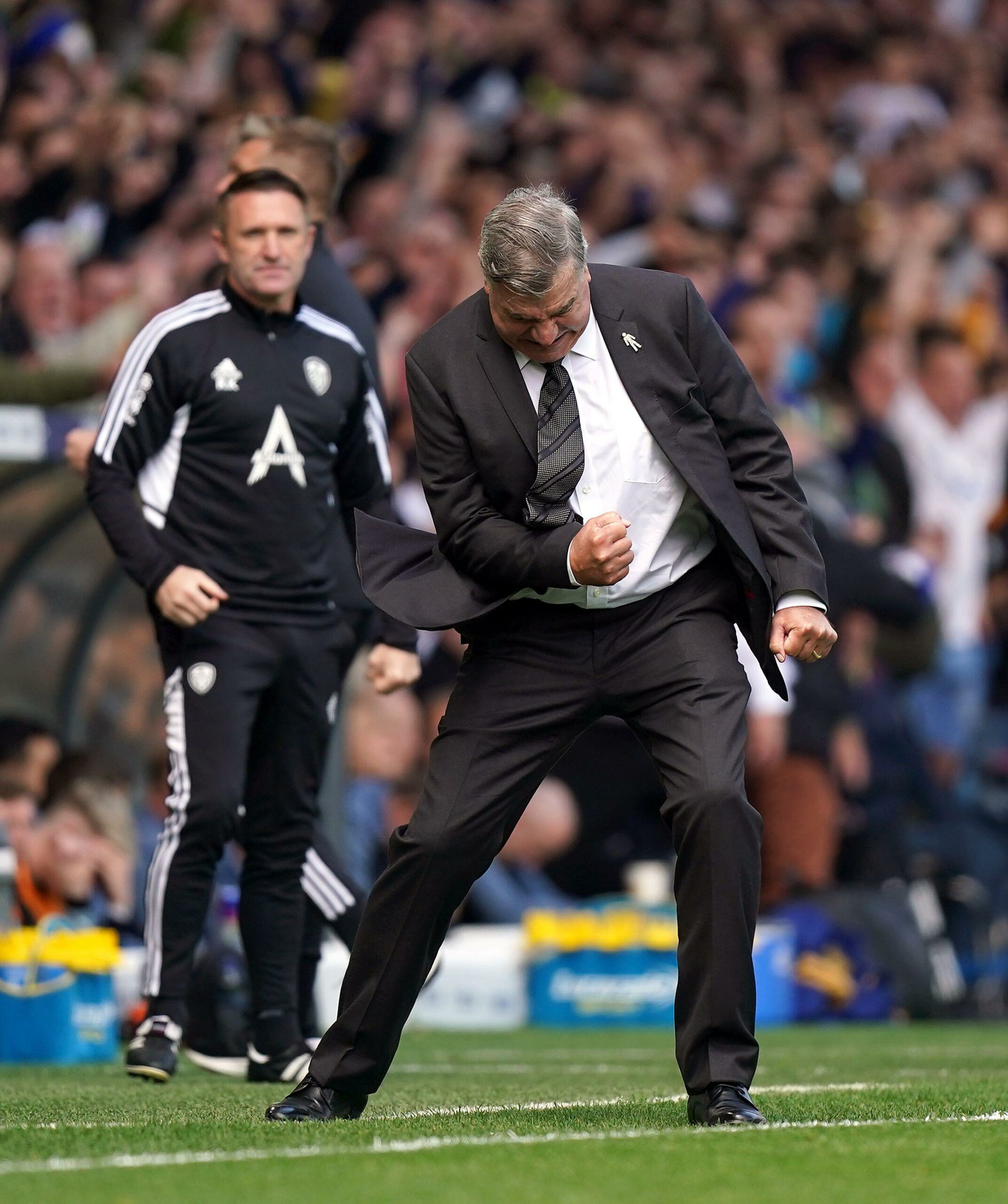 Leeds 2-2 Newcastle: Hosts dig out a point in lively Elland Road clash