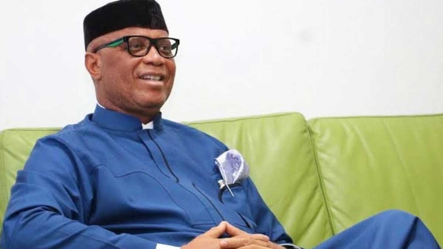 Akwa Ibom governor Umo Eno speaks on wife's death - P.M. News