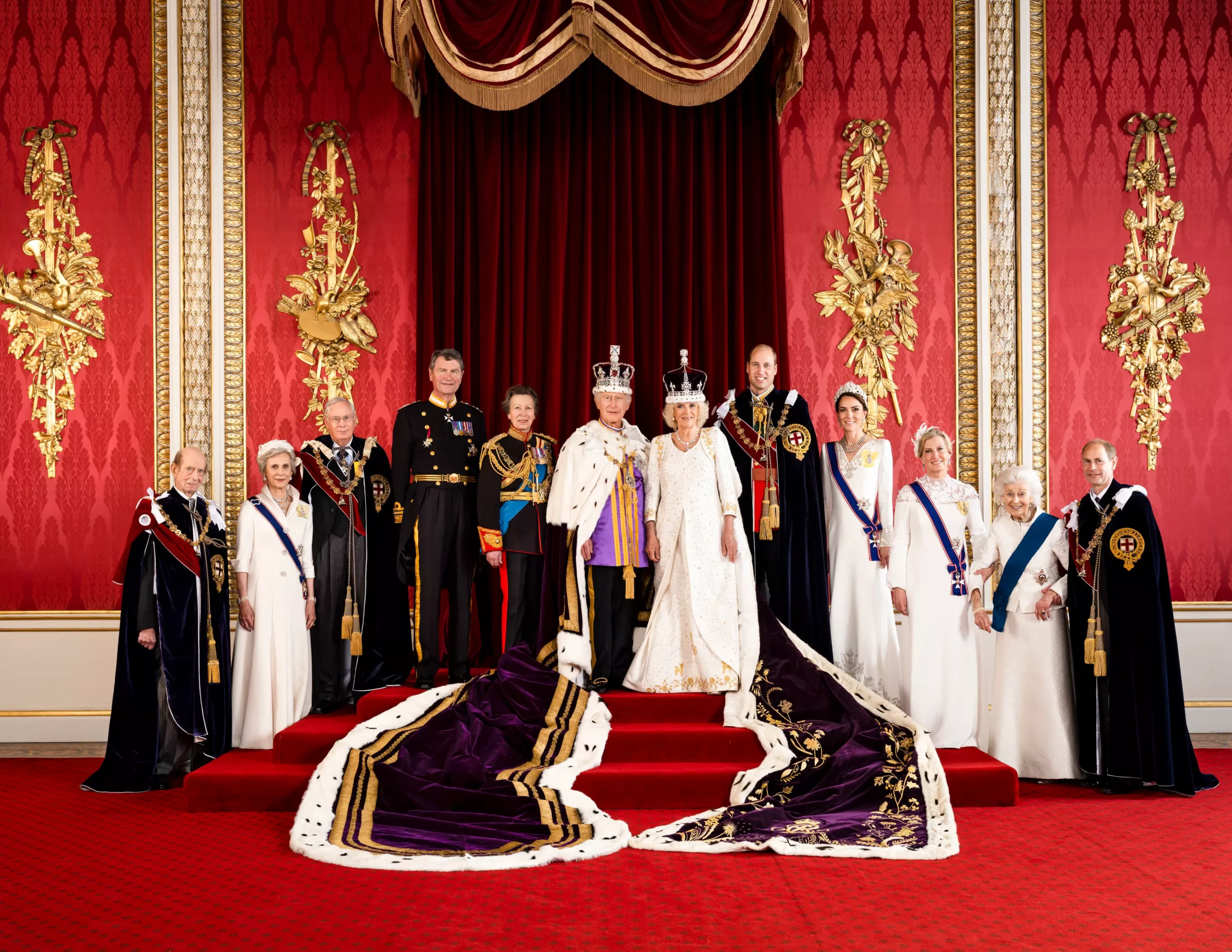 British King Charles III marks coronation with a photograph of himself and his two heirs - Prince of Wales and Prince George