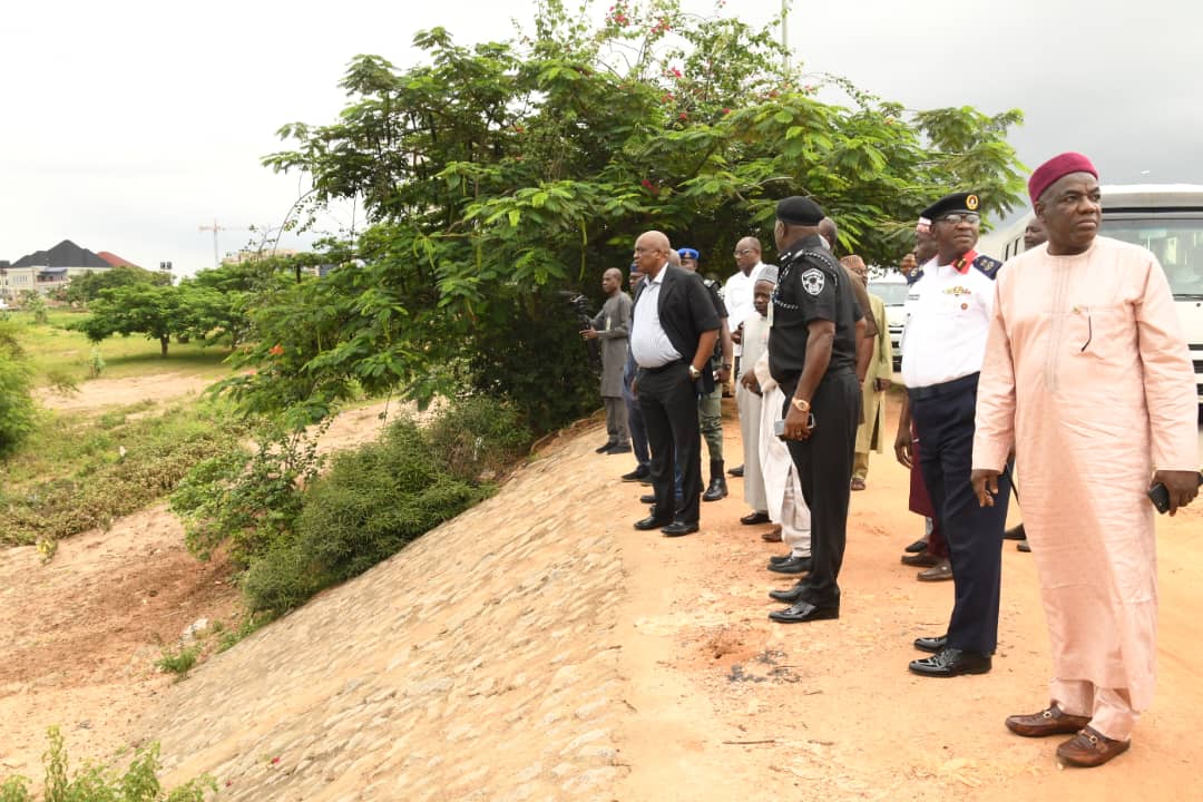 Following recent downpour which submerged 116 houses in the Estate, FCTA declares Trademore a disaster area to avoid further loss of lives.