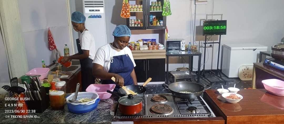 Adeola Adeyeye: Ondo lady goes after Hilda Baci's record; begins 150 hours cook-a-thon
