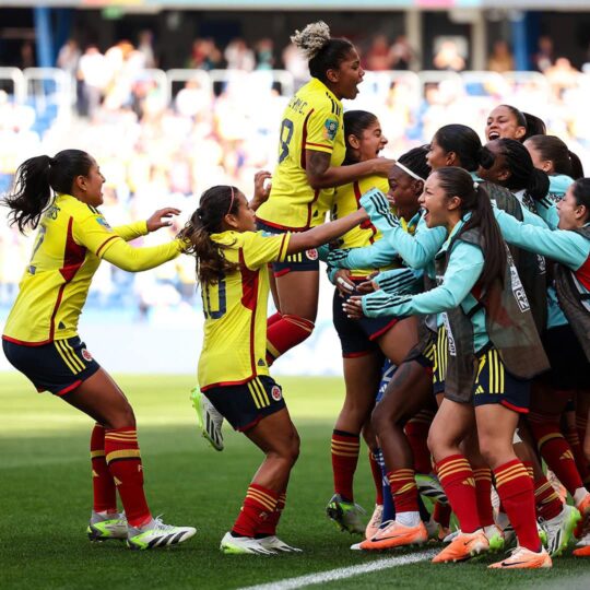 Colombia beat South Korea