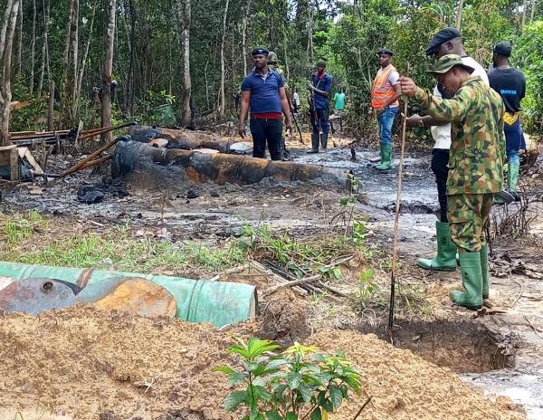 Nigerian troops uncover major illegal refining site in Delta