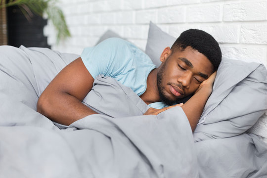 Say Goodbye to Insomnia: The Best Sleep Aids for Deep Sleep - P.M. News