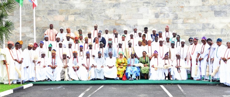 Sanwo-Olu with the traditional rulers