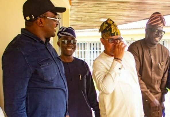 L-R: President of LERSA, Alhaji Sulyman Bello, Senator representing Lagos Central Senatorial District, Senator Wasiu Eshilokun, and Environmental Activist, Mr. Desmond Majekodunmi.