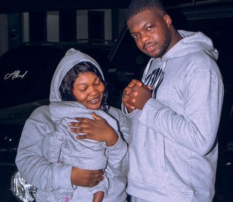 Cute Abiola , wife and their baby