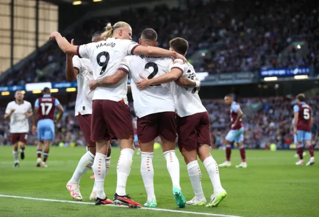 Burnley vs Manchester City Highlights: BUR 0 MCI 3 - Haaland Brace