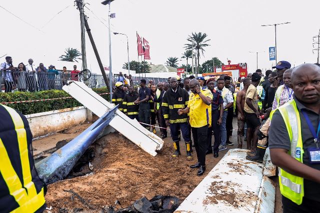 Moment helicopter crashed on Oba Akran in Lagos